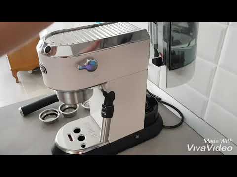 Видео: Обзор кофеварки Delonghi EC685.W: готовим вкусный кофе #delonghidedica #delonghi