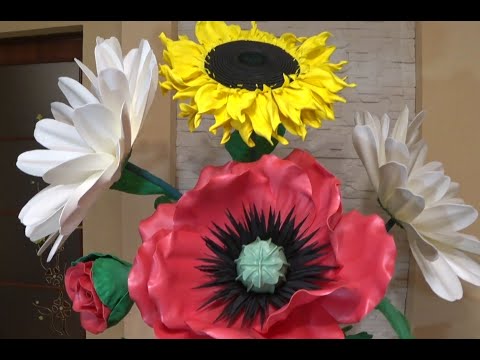 Видео: Ростовой букет из маков, ромашек и подсолнуха. Бесплатный МК.  /  Life-size bouquet