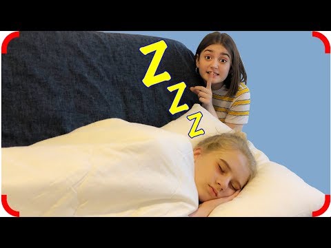 Видео: Как ОТМАЗАТЬ Машу? Не разбуди сестру за СуперПриз