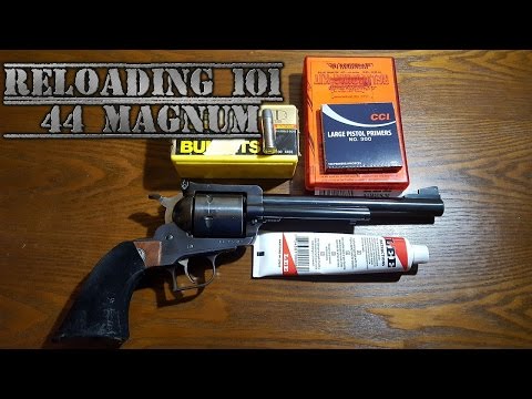 Видео: Перезарядка 101. Загрузчик Lee для 44 Magnum