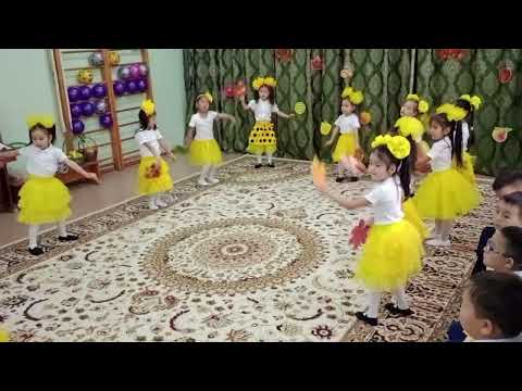 Видео: Алтын күз. Жапырақтар биі || Золотая осень. Танец листопада || Babys