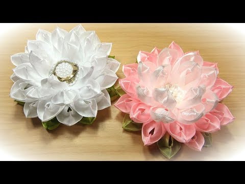 Видео: Цветы из атласных лент/ diy satin ribbon flower kanzashi