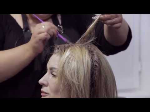 Видео: Как я подчищаю блонд с помощью красителя 0/0