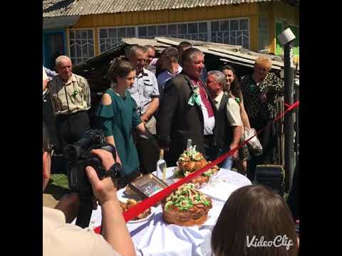 Видео: Весілля в Карпатах. Весільна брама. Викуп молодої.