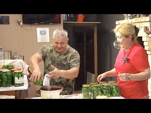 Видео: 🔥ПОЛКОВНИК!😡НЕ СОПРОТИВЛЯЙТЕСЬ! ЗАКАТЫВАЕМ🥒 ОГУРЦЫ В 🍅ТОМАТНОМ СОКУ