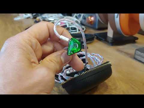 Видео: JUZEAR Defiant - как звучат?