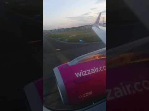 Видео: Излитане над София - SOFIA AIRPORT , BULGARIA