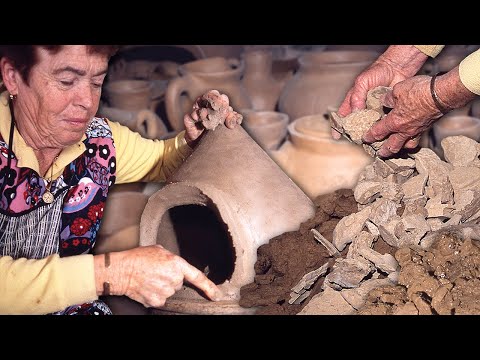 Видео: Изделия из аборигенной керамики, созданные Фефитой, опытным гончаром с 30-летним опытом.