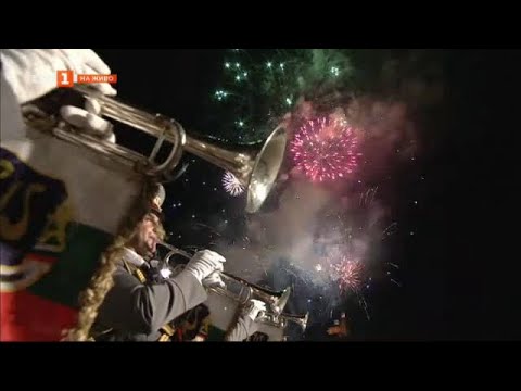 Видео: Тържествена заря-проверка по случай 116 години от провъзгласяването на Независимостта на България