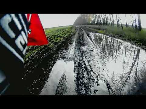Видео: Полями на озера в Падях Racer RC200XZT