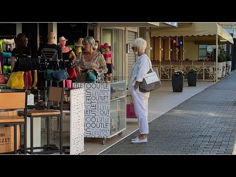 Видео: Как одеваться в элегантном возрасте . Советы стилиста