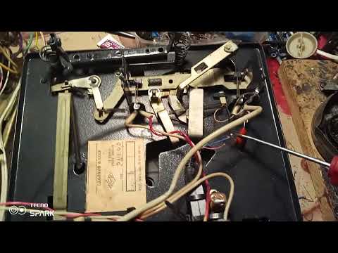 Видео: как легко установить модуль блютуз в старую радиолу.