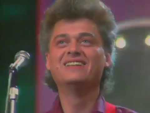 Видео: Игорь Борисов - А я люблю дорогу