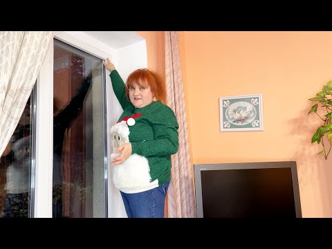 Видео: Бюджетный вариант утепления окон на зиму, утепление окон внутри, утепление термопленкой