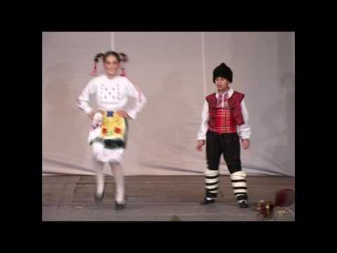 Видео: Камерна Ръченица - Танцов Ансамбъл Младост
