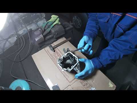 Видео: Замена сальника штока выбора передач - Aveo Т250