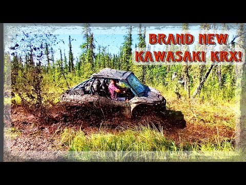 Видео: СОВЕРШЕННО НОВЫЙ Kawasaki KRX 1000. Грязь в скеге и воде!!