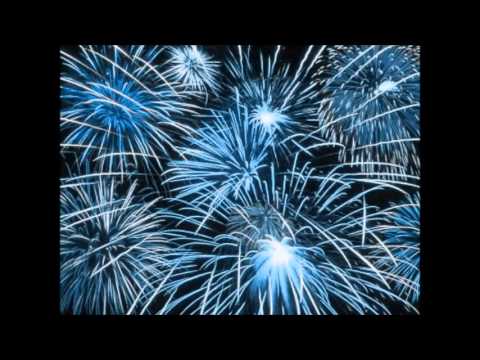 Видео: Новый год к нам мчится