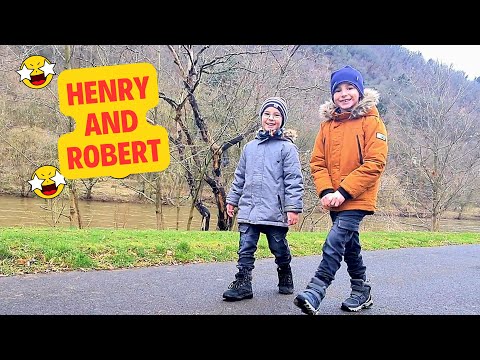 Видео: Генри и Роберт: В поисках веселья на детских площадках 🎈🌟