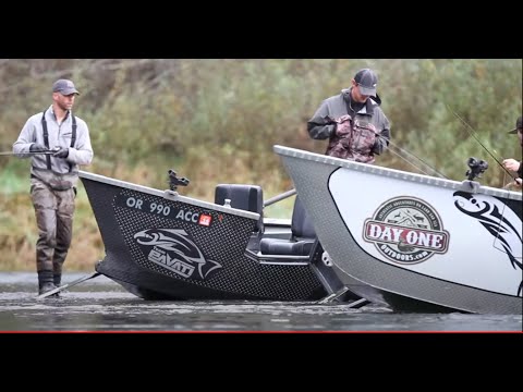 Видео: Ловля чавычи в прибрежных водах осенью | Методы ловли лосося в малых водоёмах (часть 1 из 2)