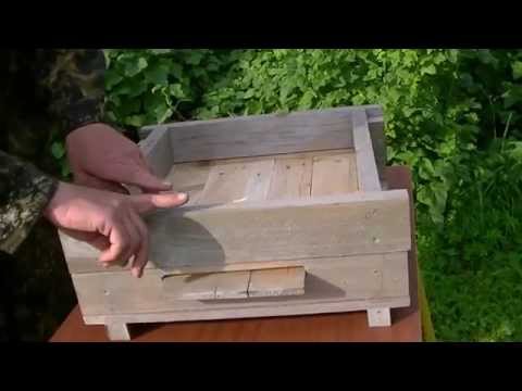 Видео: Корпус улья с ножками.