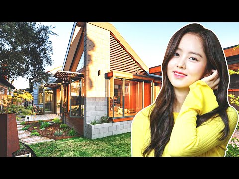 Видео: Как Живет Ким Со Хён (Kim So-hyun ) и Сколько Онa Зарабатывает