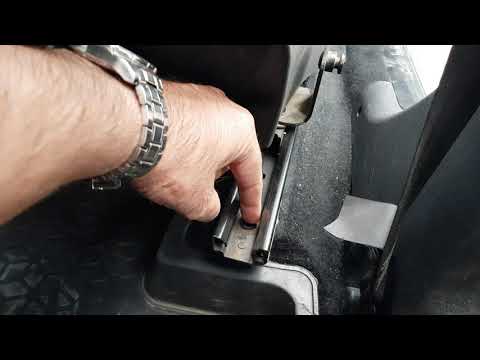 Видео: Сиденье от иномарки на Гранту