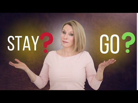 Видео: Когда следует уйти от токсичной матери