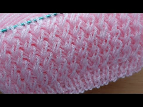 Видео: Тёплый 👍узор спицами для свитера, кофточки, шапочки.