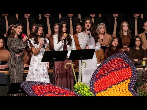 Видео: Жизнь проносится быстрым потоком - ОЧЕНЬ КРАСИВОЕ ИСПОЛНЕНИЕ | Сёстры Кухарь