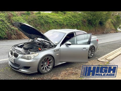 Видео: Мой дешевый V10 BMW M5 оставил меня в затруднительном положении!