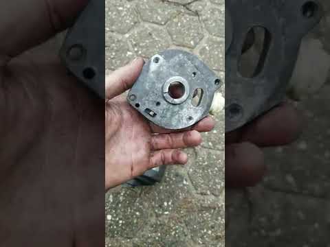 Видео: Тойота ленд крузер 100 | Toyota land Cruiser 100,пропали тормоза | АБС | ремонт тормозов |гидроблок