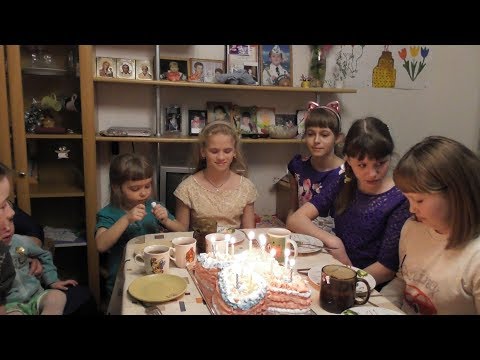 Видео: Суперский день рождения Дарины ! //12 лет//14.03.2018.