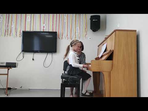 Видео: Работа над гаммами в 1 кл  ф но откр урок Давыдовой Т В  МАУДО ДМШ69 ч 2