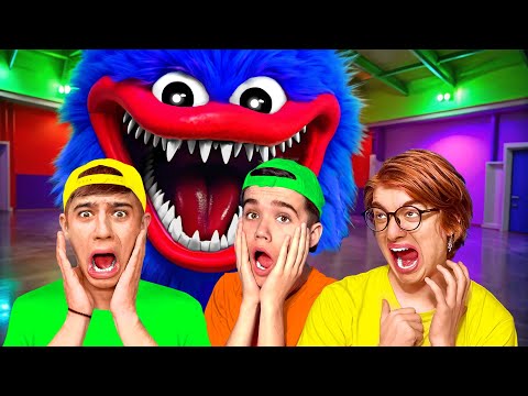 Видео: За Нами Охотится ХАГИ ВАГИ В Игровом Центре !