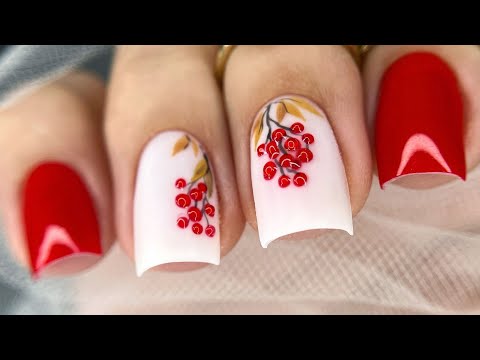 Видео: МОЛОЧНЫЙ ДИЗАЙН с РУЧНОЙ РОСПИСЬЮ! Рябина на ногтях! Easy Nail Art