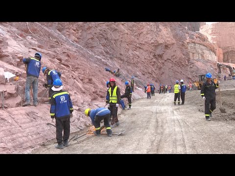 Видео: ПАХШИ ЗИНДА ДАР СОХТМОНИ НБО РОГУН МОХИ ИЮЛИ 2024