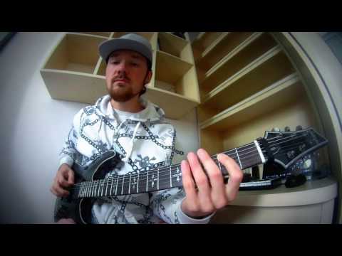 Видео: Можно ли определить уровень гитариста по простому риффу?