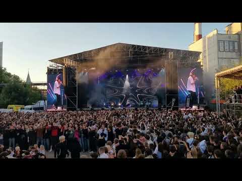 Видео: Pharaoh - Одинокая звезда, 21.06.2024, Севкабель Порт, Atlanta Summer Fest, live