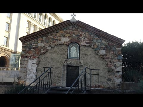 Видео: Храмов празник на столичния храм,,СВ. ПЕТКА САМАРДЖИЙСКА" 28 октомври