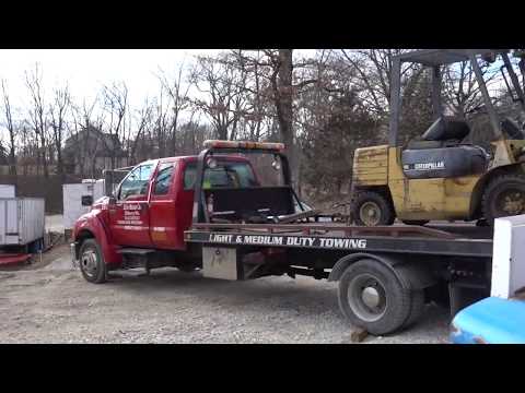 Видео: Дальнобой. США. #2 Оживляем Кару чтоб вытащить двигатель Cummins из Volvo 780.