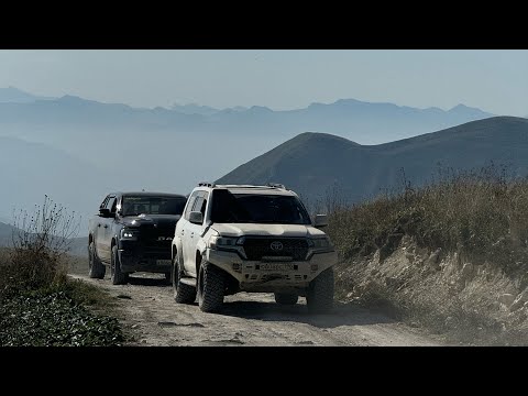 Видео: Неповторимый Кавказ, через горы к морю на пикапах