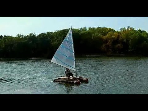 Видео: Катамаран из ПЭТ кег за 1000 рублей - первый поход под парусом