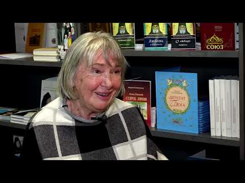 Видео: Литературный квартал. Наталия Сухинина