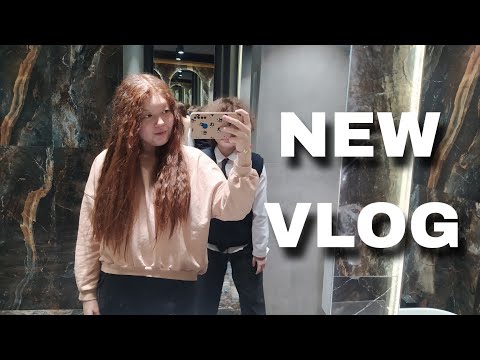 Видео: New Vlog | обзор новой одежды | первая неделя в колледже | prostoanelia