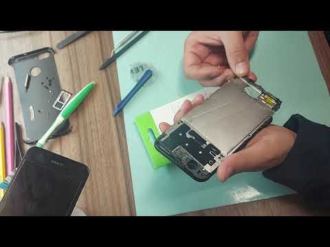 Видео: Как заменить батарею на телефоне HUAWEI nova 2 PIC-LX9