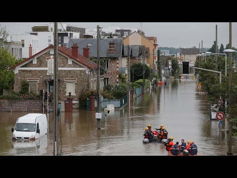 Видео: КАЗАХСТАН. ПЕТРОПАВЛОВСК Затопило въезд в город.