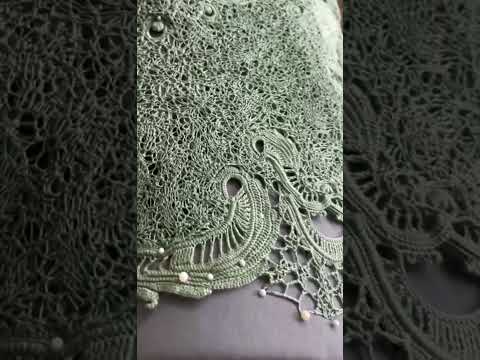 Видео: Вяжу крючком брюки Ирландское кружево irish crochet передняя часть брюк тунисская сеточка