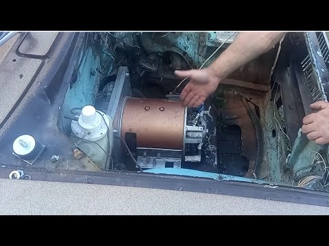 Видео: Ретро-электро Москвич ч16. "Установка электродвигателя".