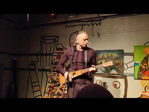 Видео: Михаил Елизаров - Сколько на свете хороших вещей